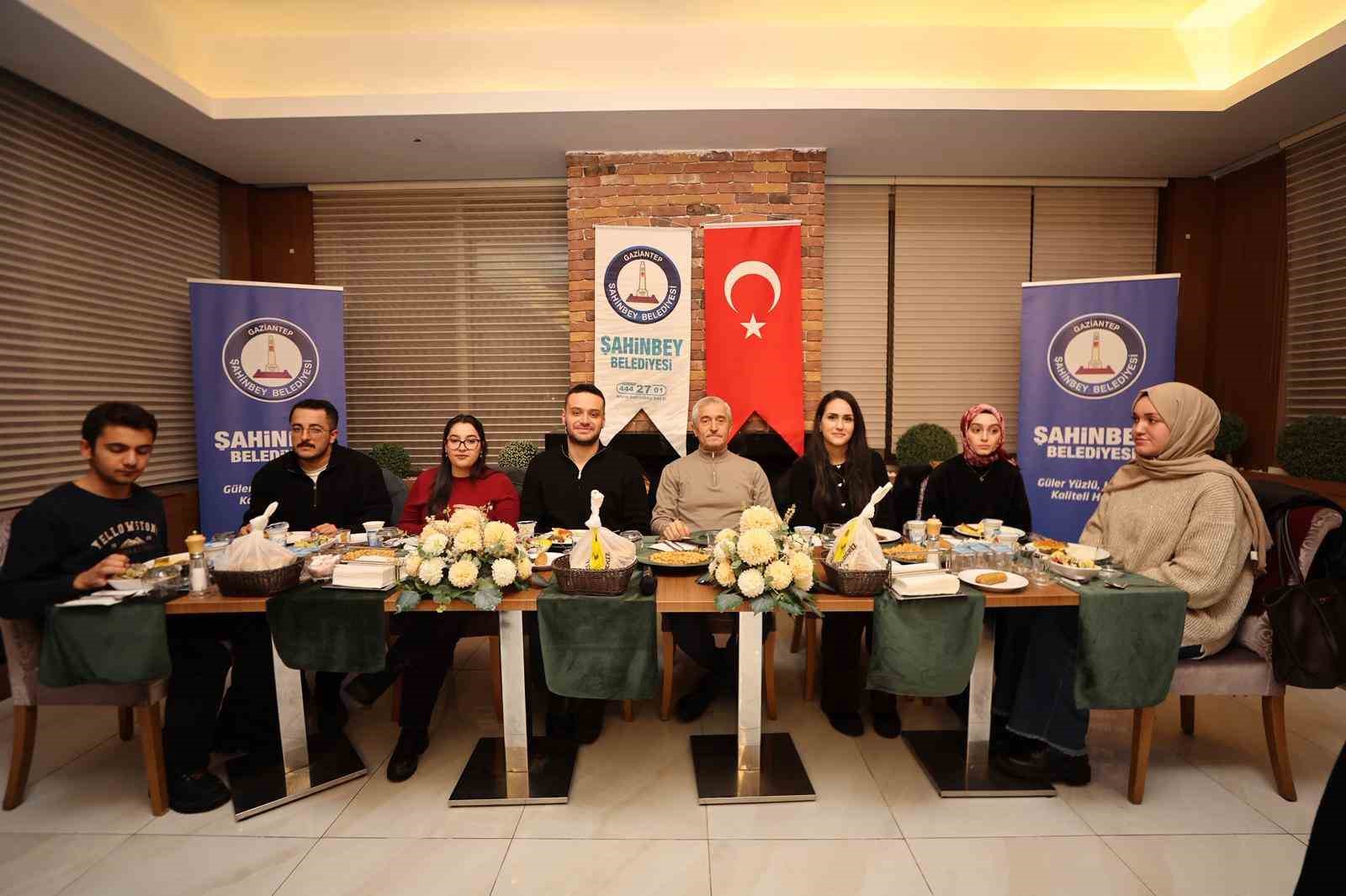 Tahmazoğlu Şahinbeyli &ouml;ğrencilerle Bing&ouml;l ve Erzurum&rsquo;da buluştu
