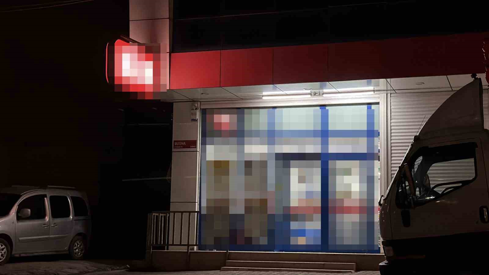 Arnavutköy’de zincir markete silahlı saldırı