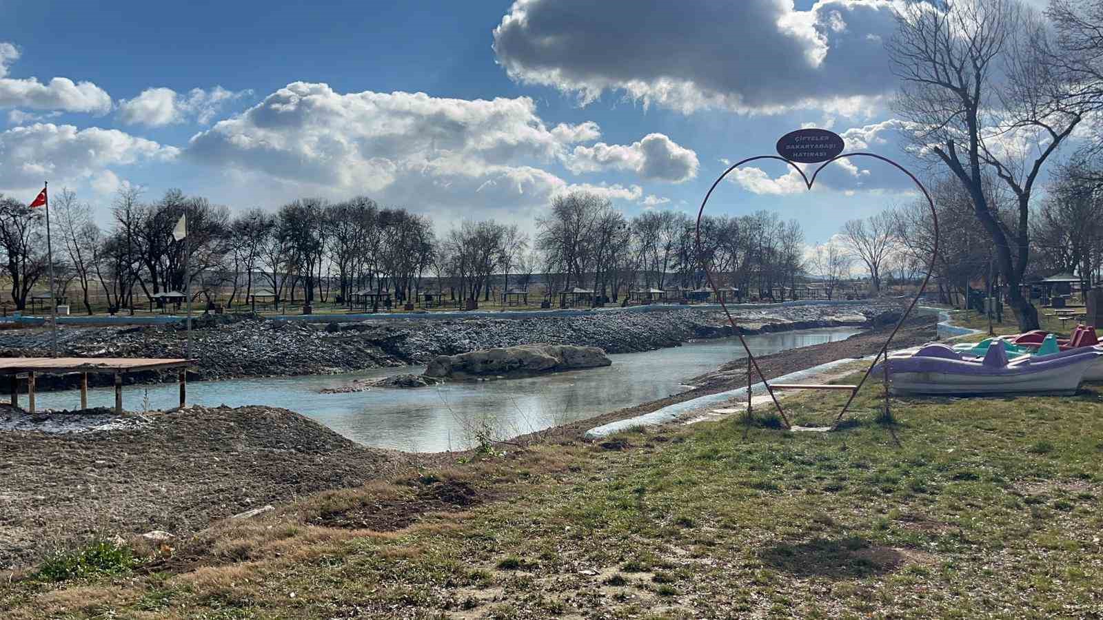 Kuruyan Sakarya Nehri’nin doğduğu nokta da DSİ’nin çalışmaları devam ediyor