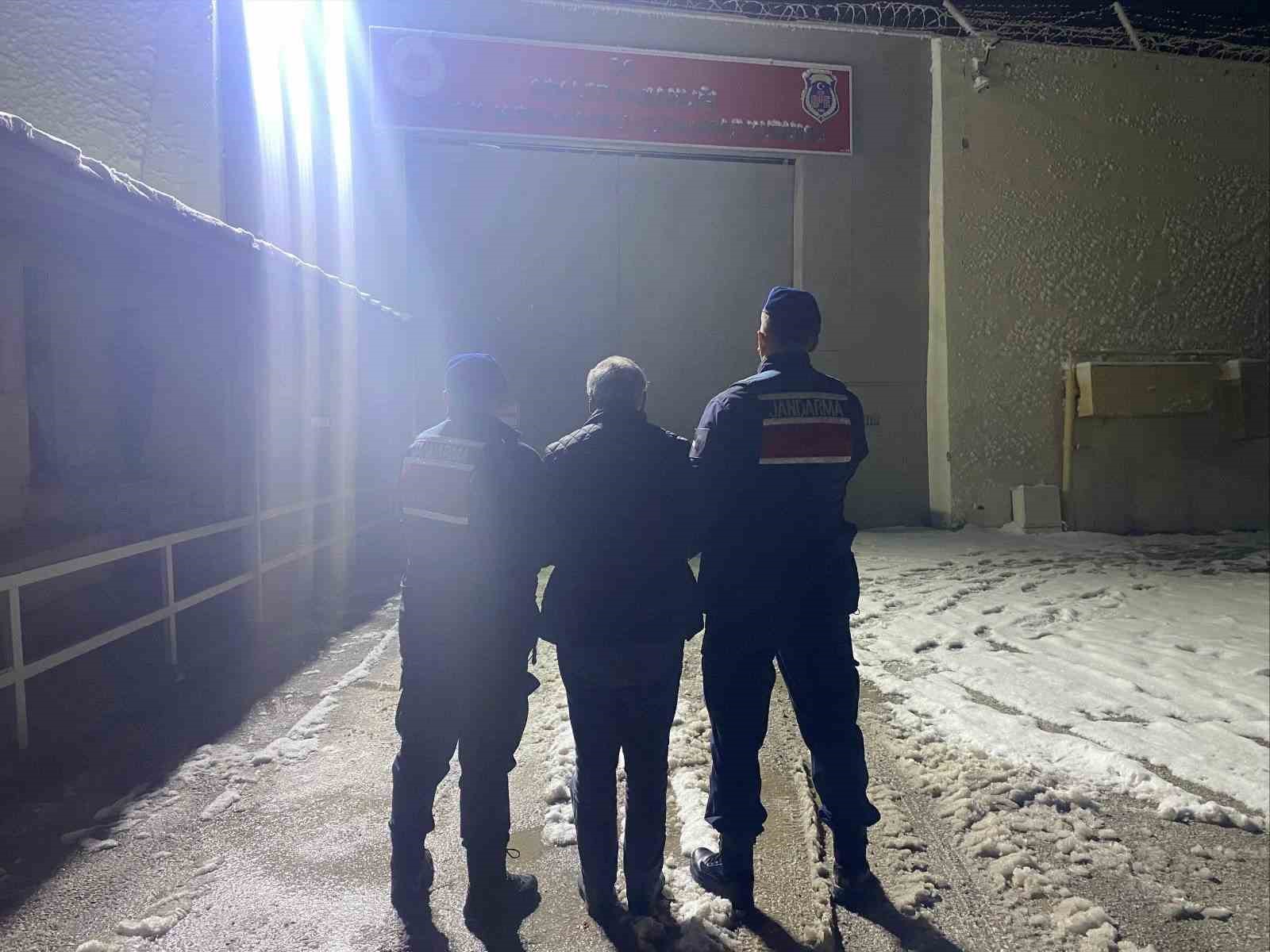 Bilecik’te tehdit suçundan aranan şahıs yakalandı