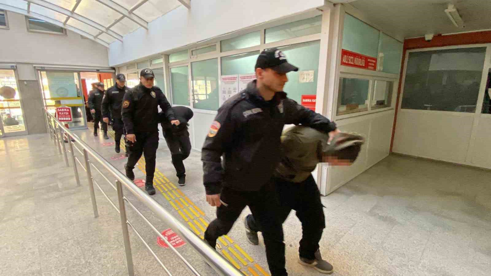 DEAŞ ve El Kaide operasyonunda 11 şüpheli adliyeye sevk edildi