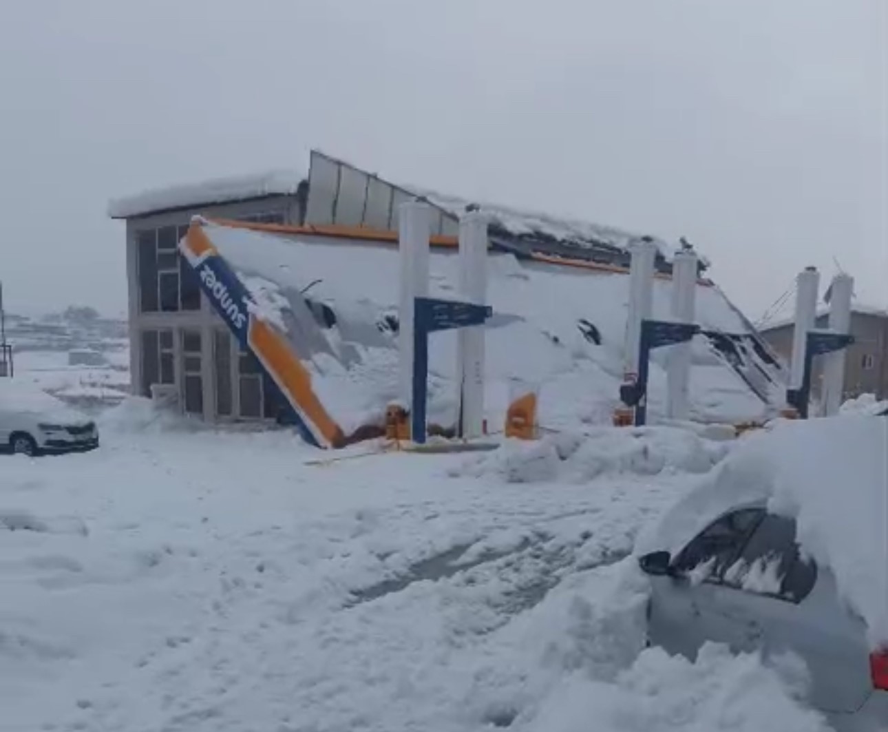 Derecikte facia kıl payı atlatıldı