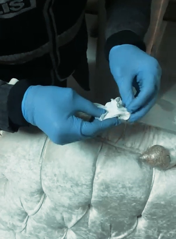 Gaziantep&rsquo;te uyuşturucu operasyonu: 3 g&ouml;zaltı
