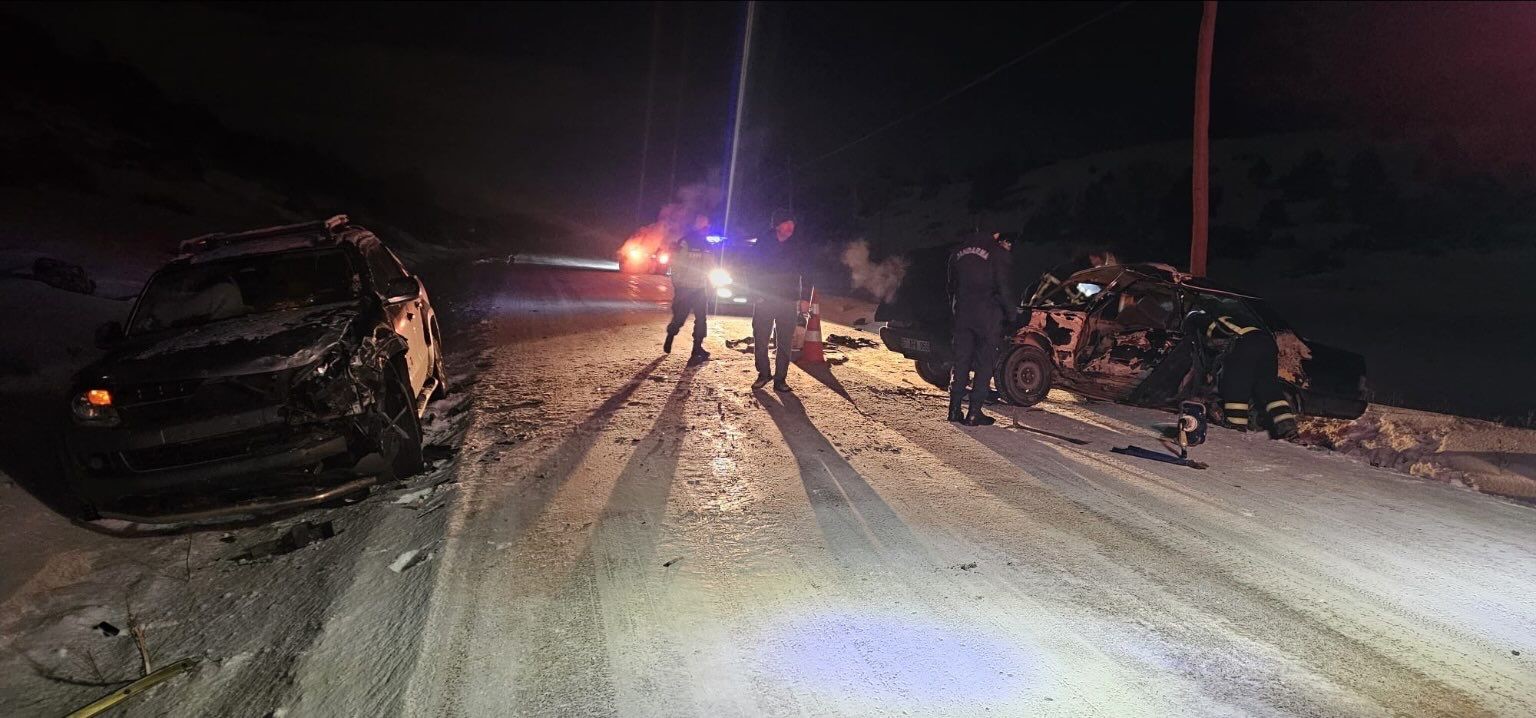 Bilecik’te meydana gelen trafik kazasında 3 kişi yaralandı
