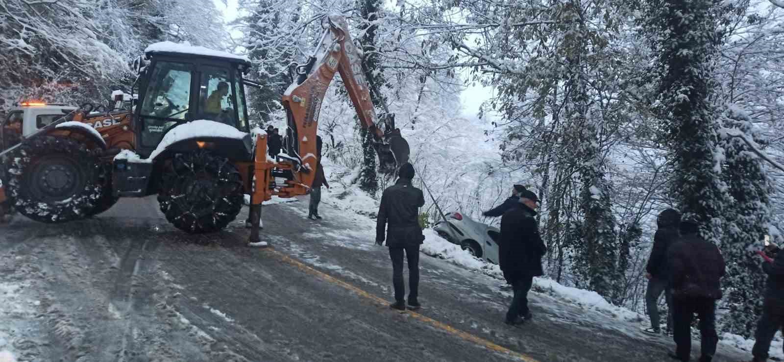 Ordu&rsquo;da karla m&uuml;cadele: Kardan kapanan 510 mahalle yolu ulaşıma a&ccedil;ıldı
