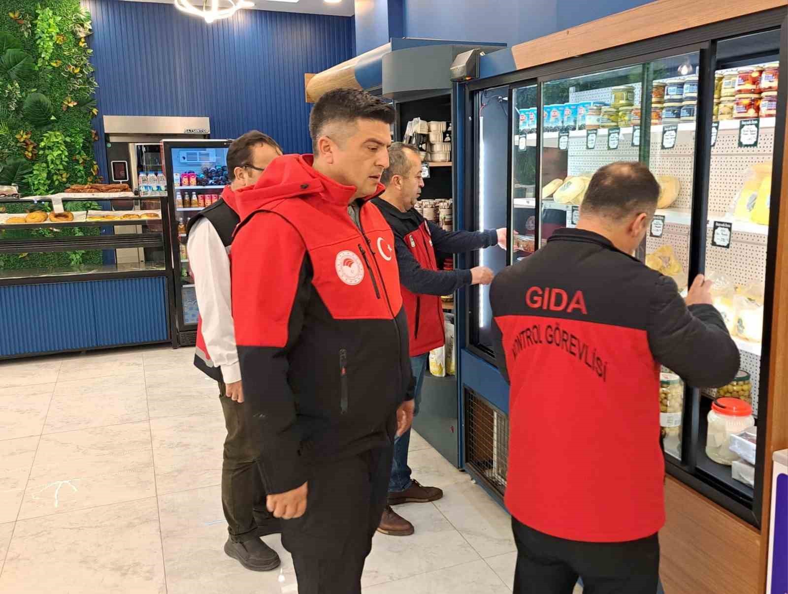 Niğde’de gıda, sahte ve kaçak alkole karşı ortak denetimler sürüyor