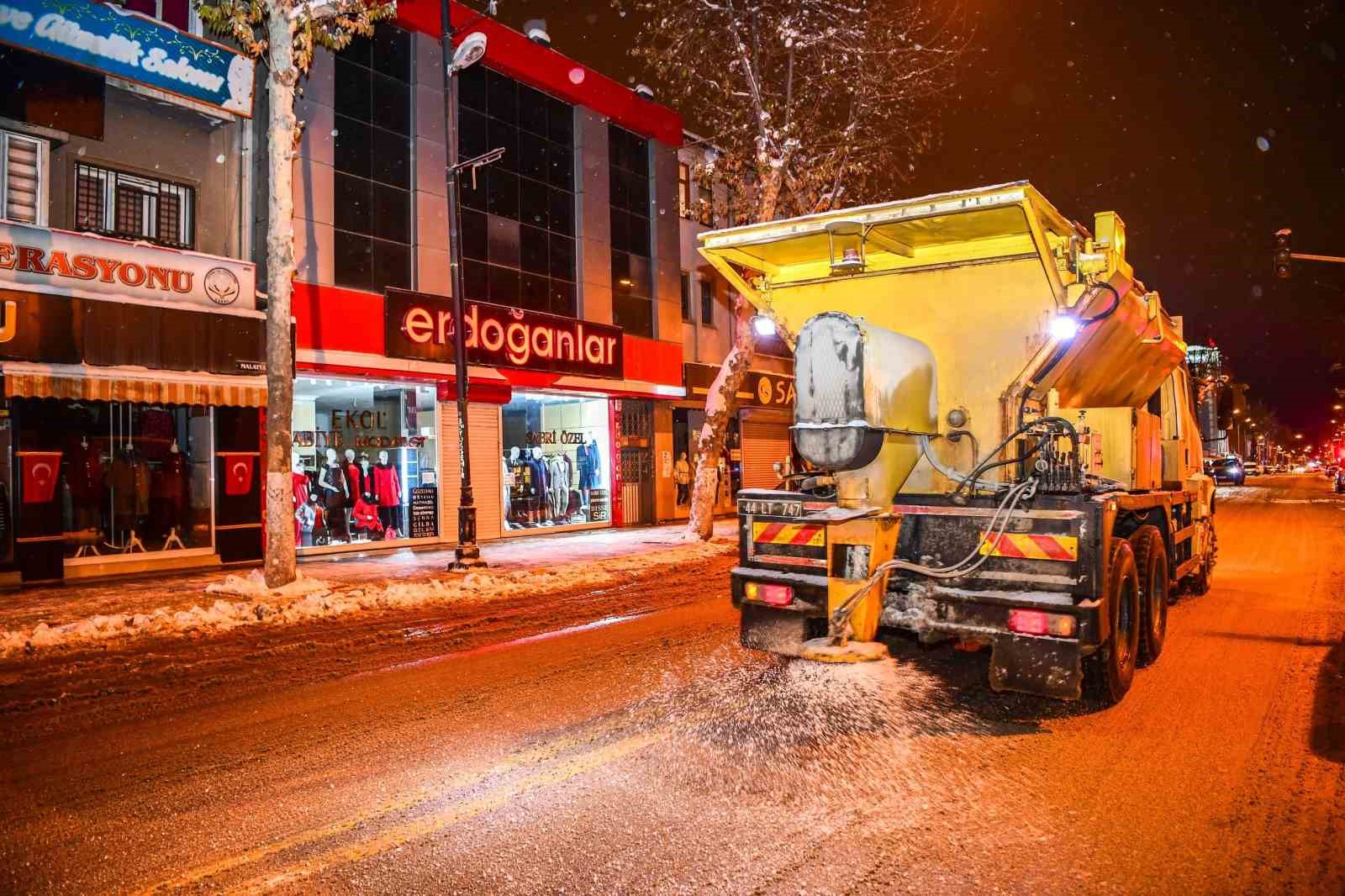 Malatya’da kapanan 117 Mahalle yolu ulaşıma açıldı