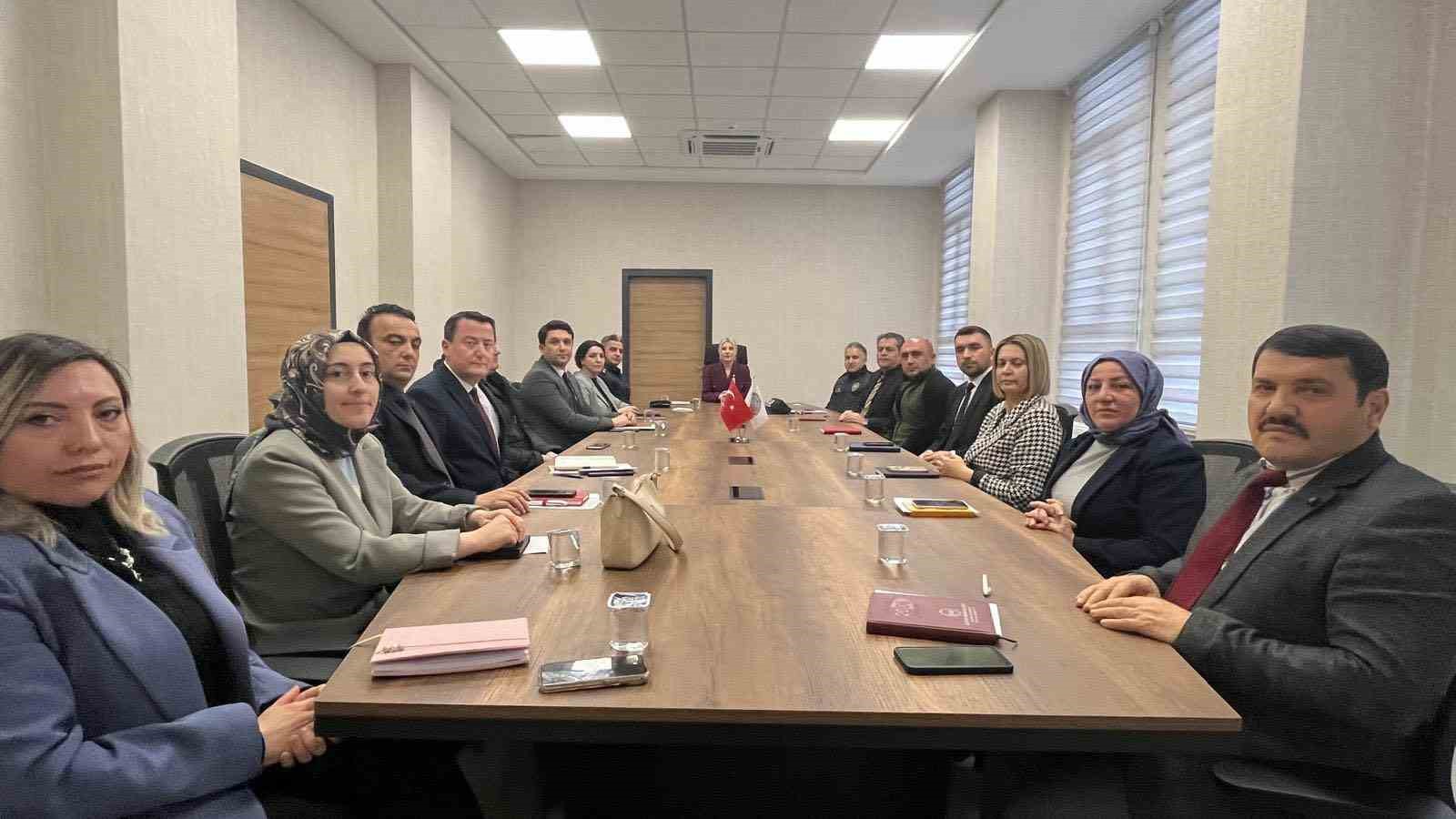 Altıntaş’ta İlçe İdare Şube Başkanları Toplantısı yapıldı