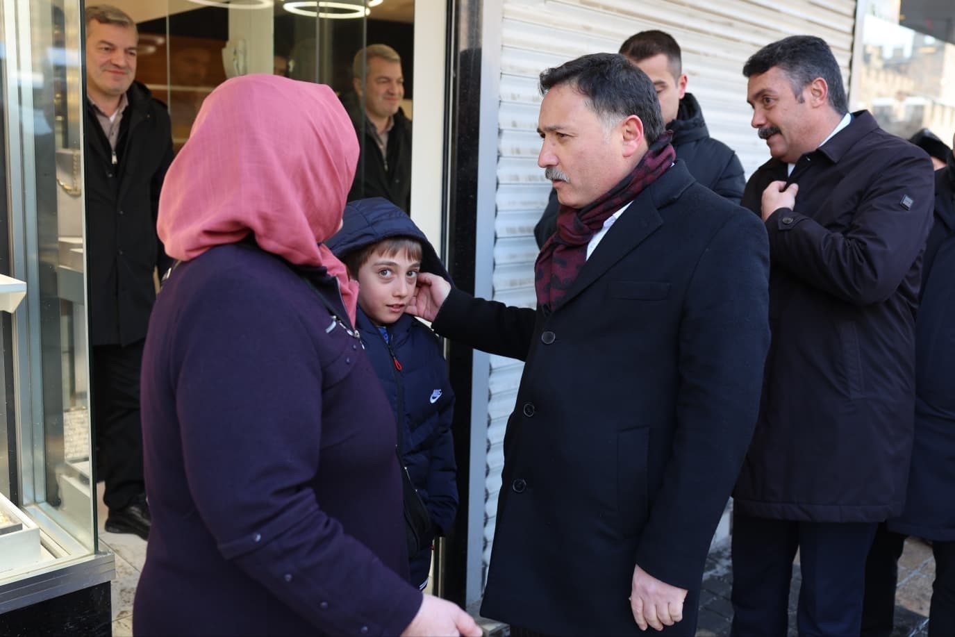 Vali &Ccedil;i&ccedil;ek&rsquo;ten yılın ilk mesai g&uuml;n&uuml;nde saha ziyareti
