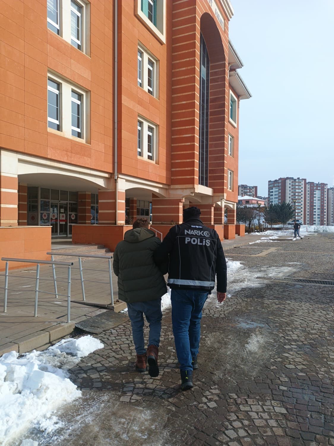 Kastamonu&rsquo;da uyuşturucuyla yakalanan şahıs tutuklandı
