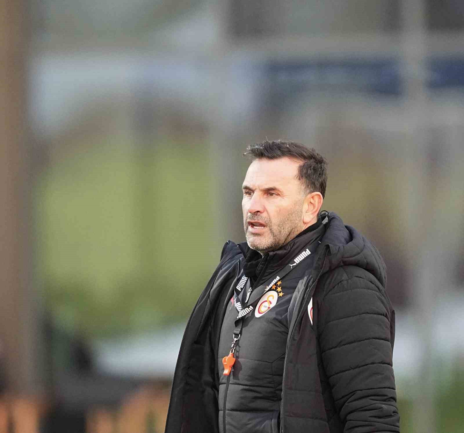 Galatasaray, Trabzonspor ma&ccedil;ı hazırlıklarını s&uuml;rd&uuml;rd&uuml;
