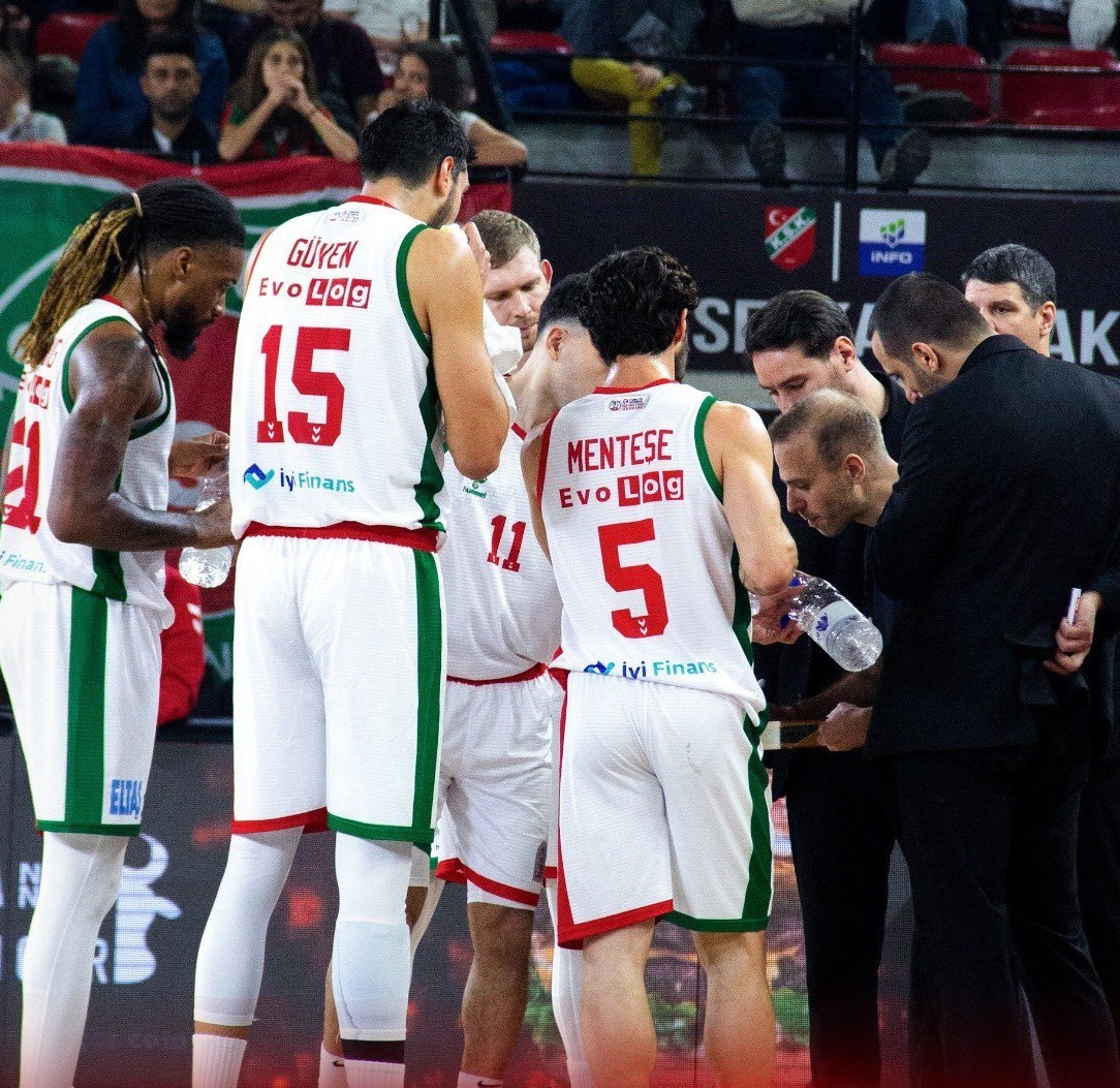 Karşıyaka Basketbol, üçüncü galibiyetini aldı