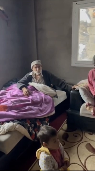 Osmaniye’de kardan yolu kapanan köydeki 2 hasta hastaneye ulaştırıldı