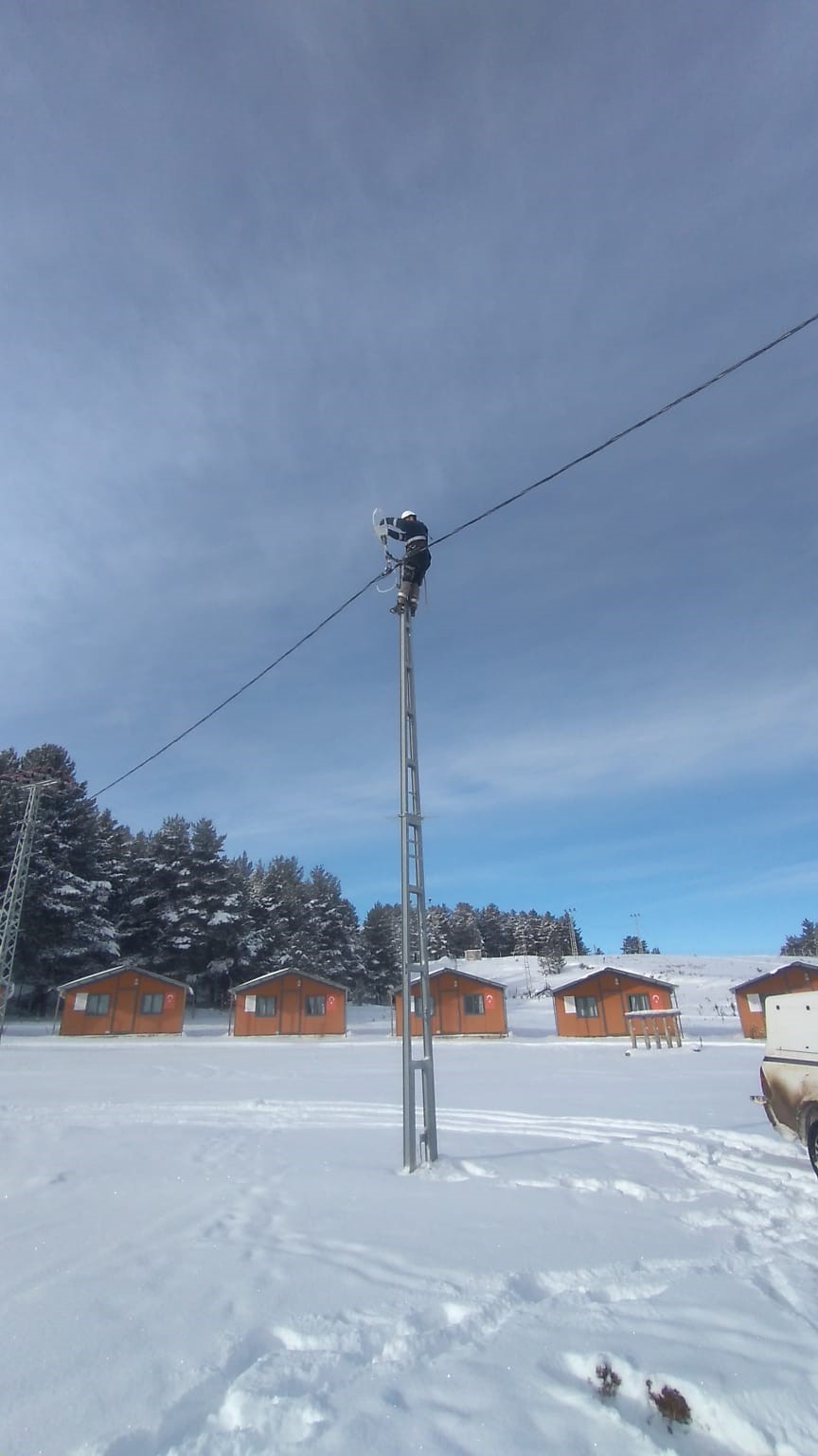 Aras EDAŞ&rsquo;tan yeni yıla kesintisiz enerji mesaisi
