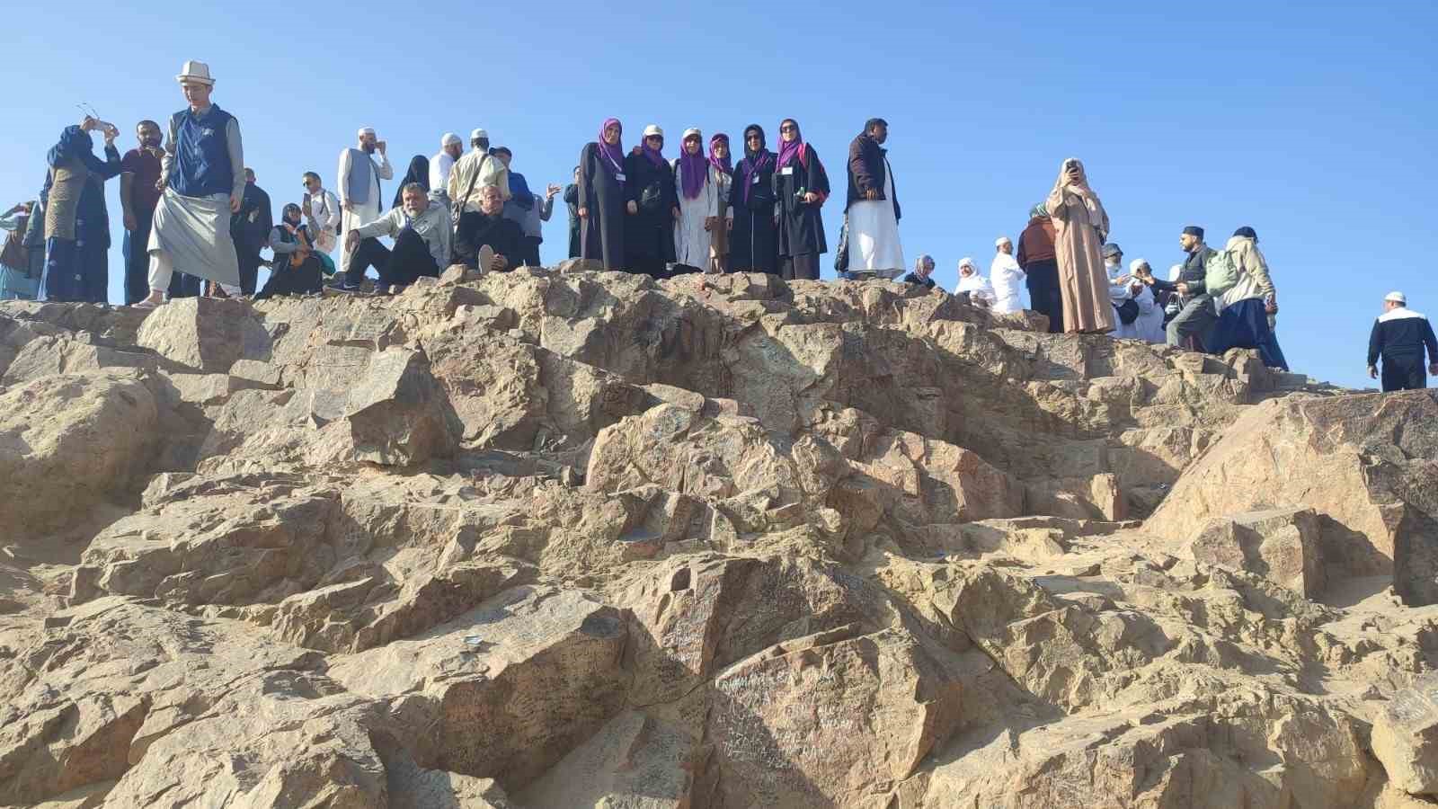 Denizli kafilesinden kutsal topraklarda duygu dolu ziyaretler