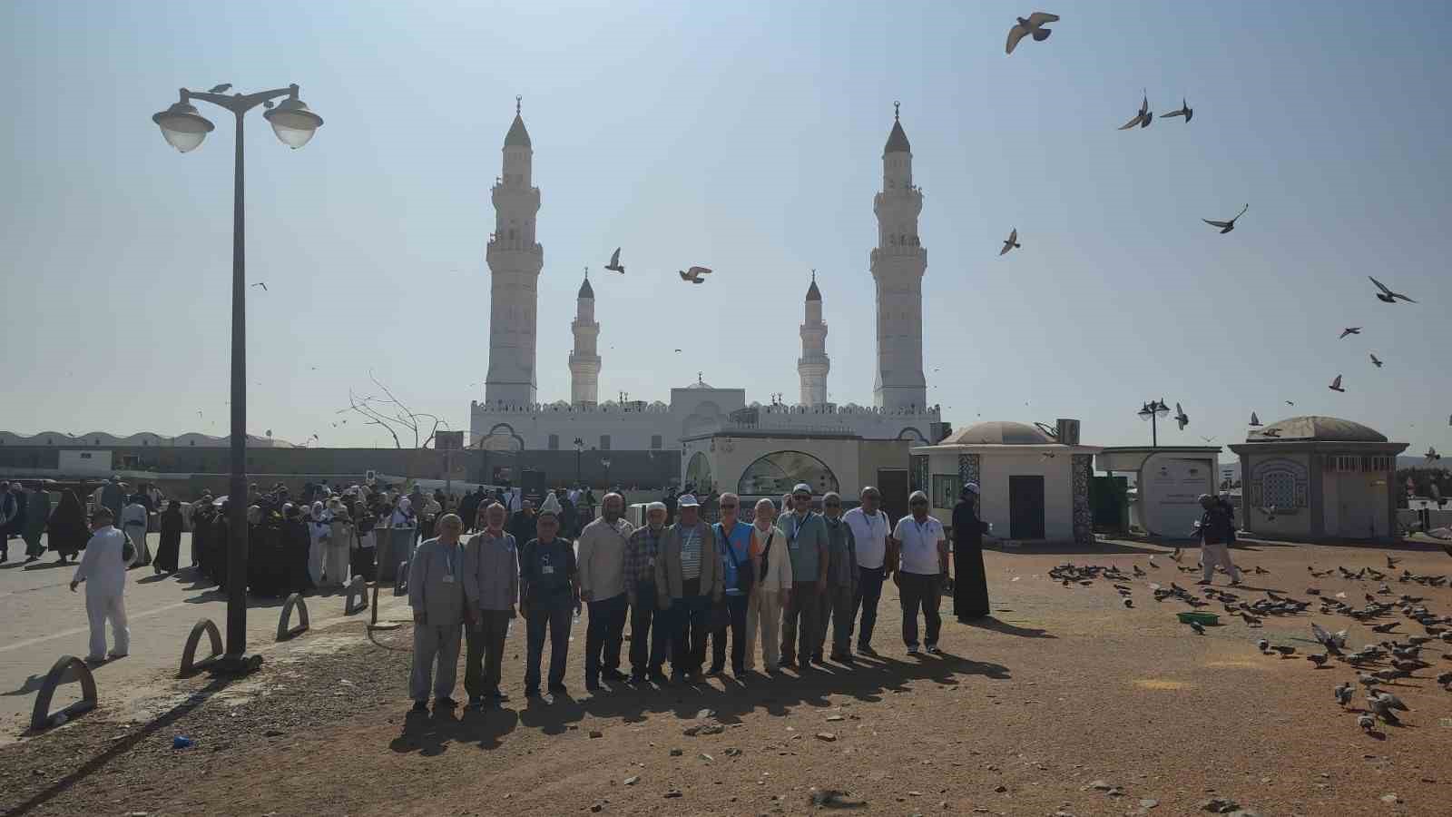 Denizli kafilesinden kutsal topraklarda duygu dolu ziyaretler
