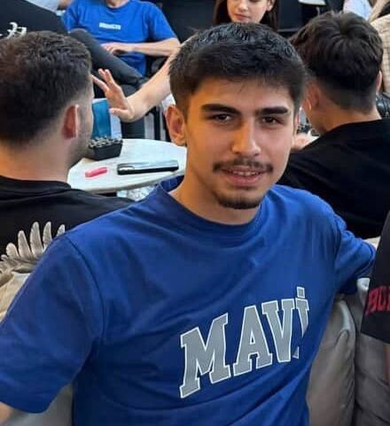 K&uuml;&ccedil;&uuml;k&ccedil;ekmece&rsquo;de 2 kişinin hayatını kaybettiği olaya ilişkin silah sesleri kameraya yansıdı
