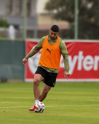 Alanyaspor devre arası hazırlıklarını sürdürüyor