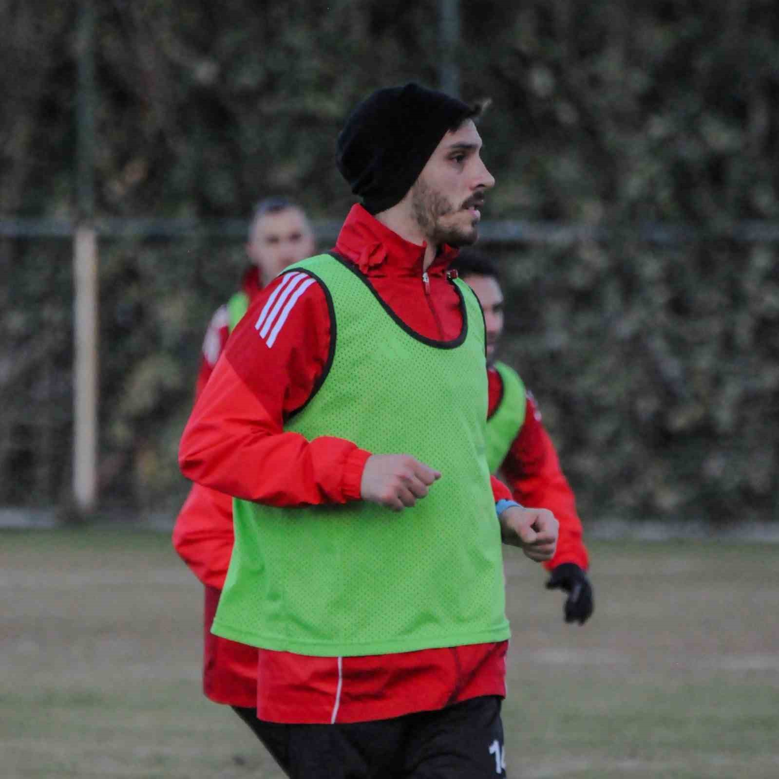 Somaspor ikinci yarıya yeni teknik direktörüyle hazırlanıyor