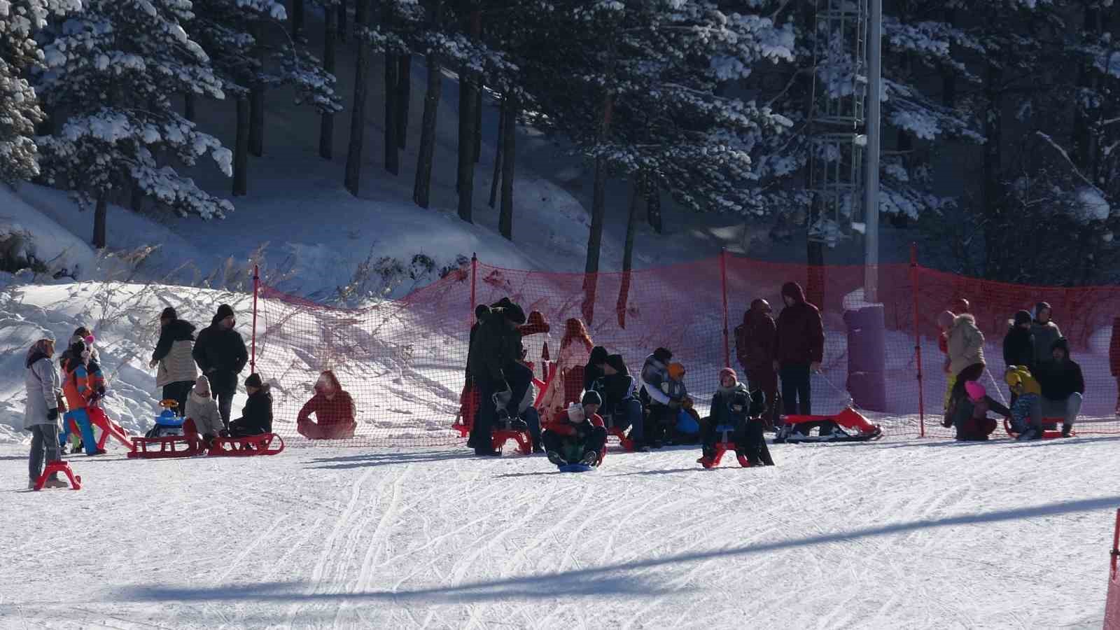 Palandöken’de kayak coşkusu
