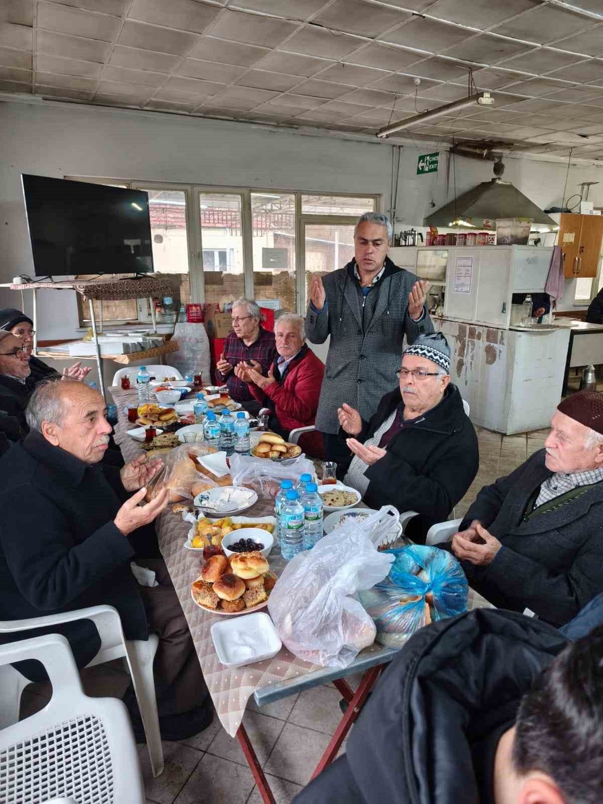 Sabah namazı buluşmaları Elderesi&rsquo;nde devam etti
