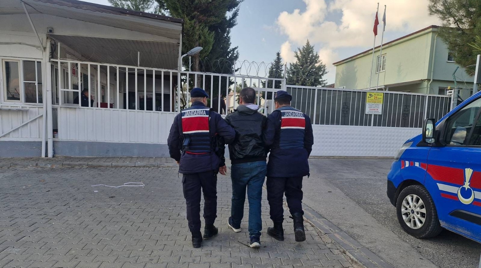 Gaziantep’te jandarmadan fuhuş operasyonu: 1 şahıs yakalandı