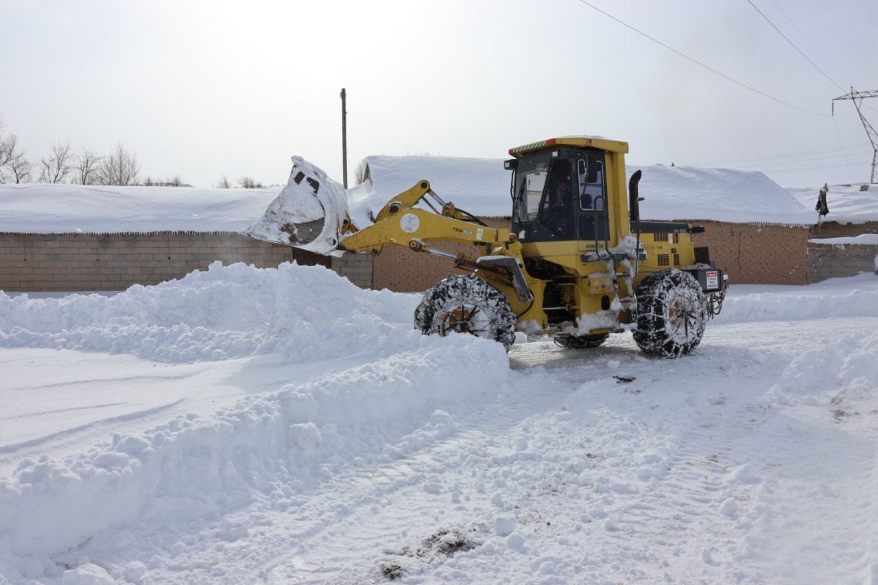 Van&rsquo;da kardan dolayı kapanan 625 yoldan 469&rsquo;u a&ccedil;ıldı
