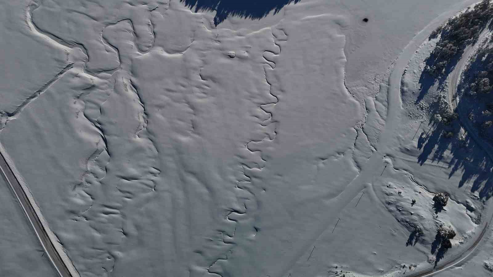 14 köyün yaylasının bir arada bulunduğu Sarıalan’da kış güzelliği