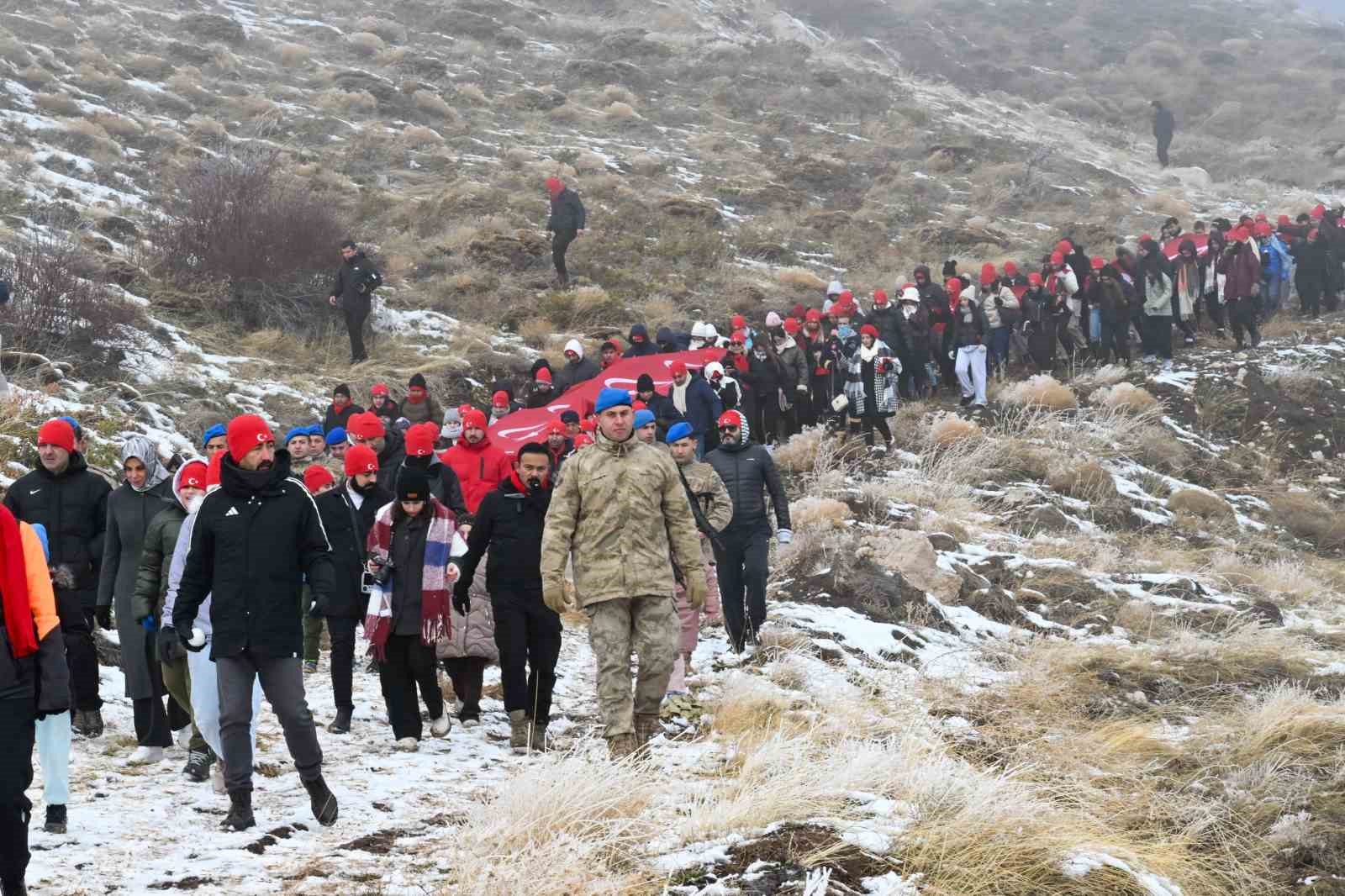 Sarıkamış şehitleri Antalya’da anıldı