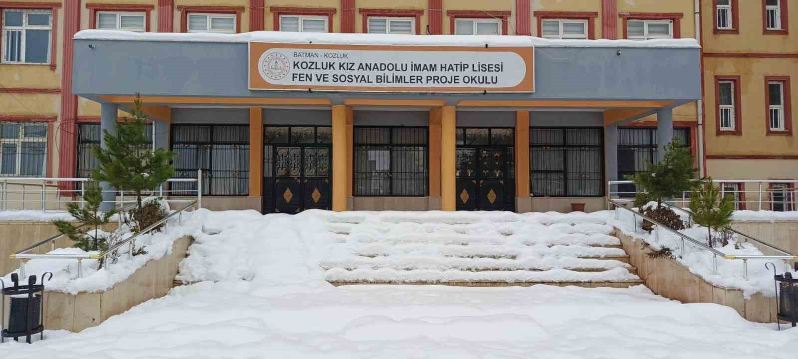Kozluk&rsquo;ta taşımalı ve kısal b&ouml;lgelerde eğitime 1 g&uuml;n ara verildi
