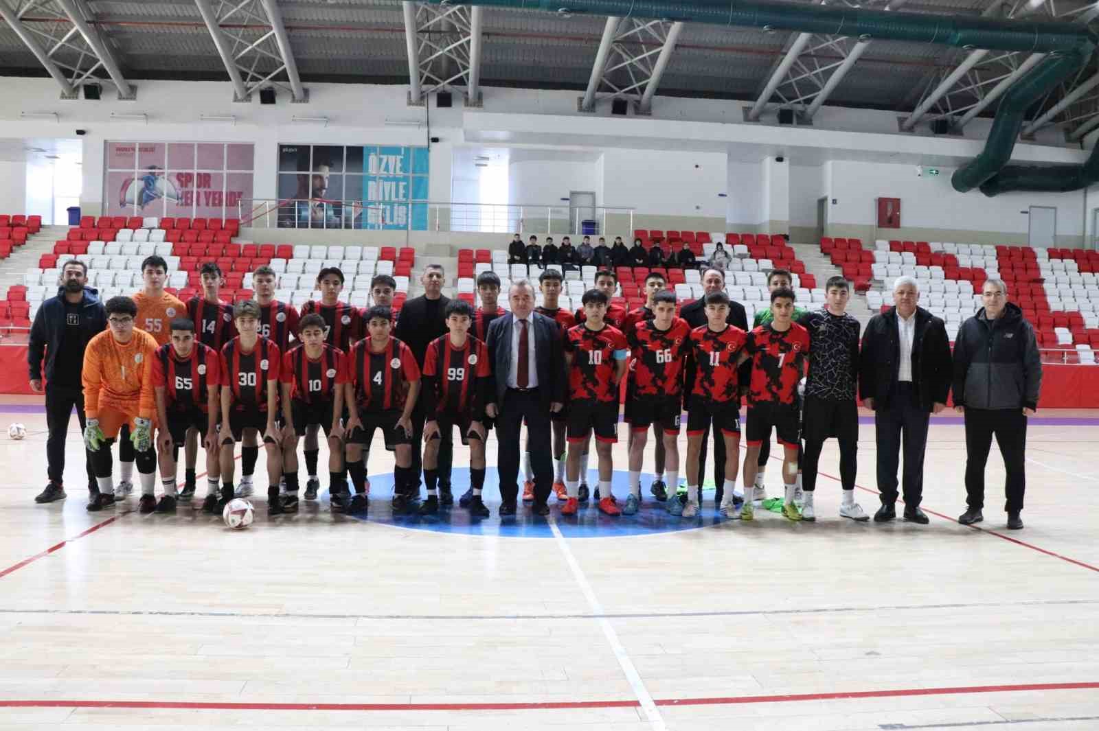 Okul sporları futsal heyecanı Bilecik’te sahne aldı