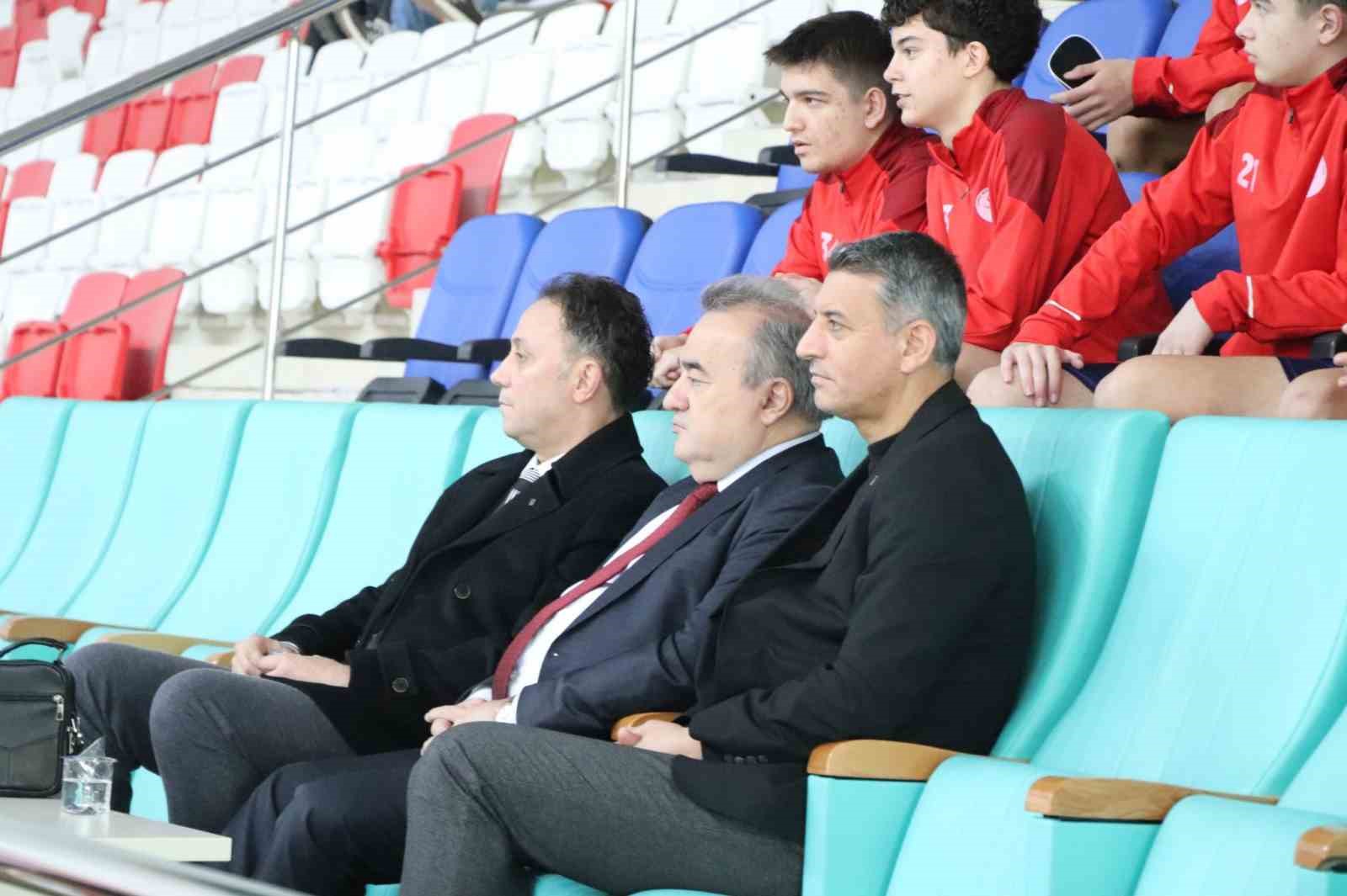 Okul sporları futsal heyecanı Bilecik&rsquo;te sahne aldı
