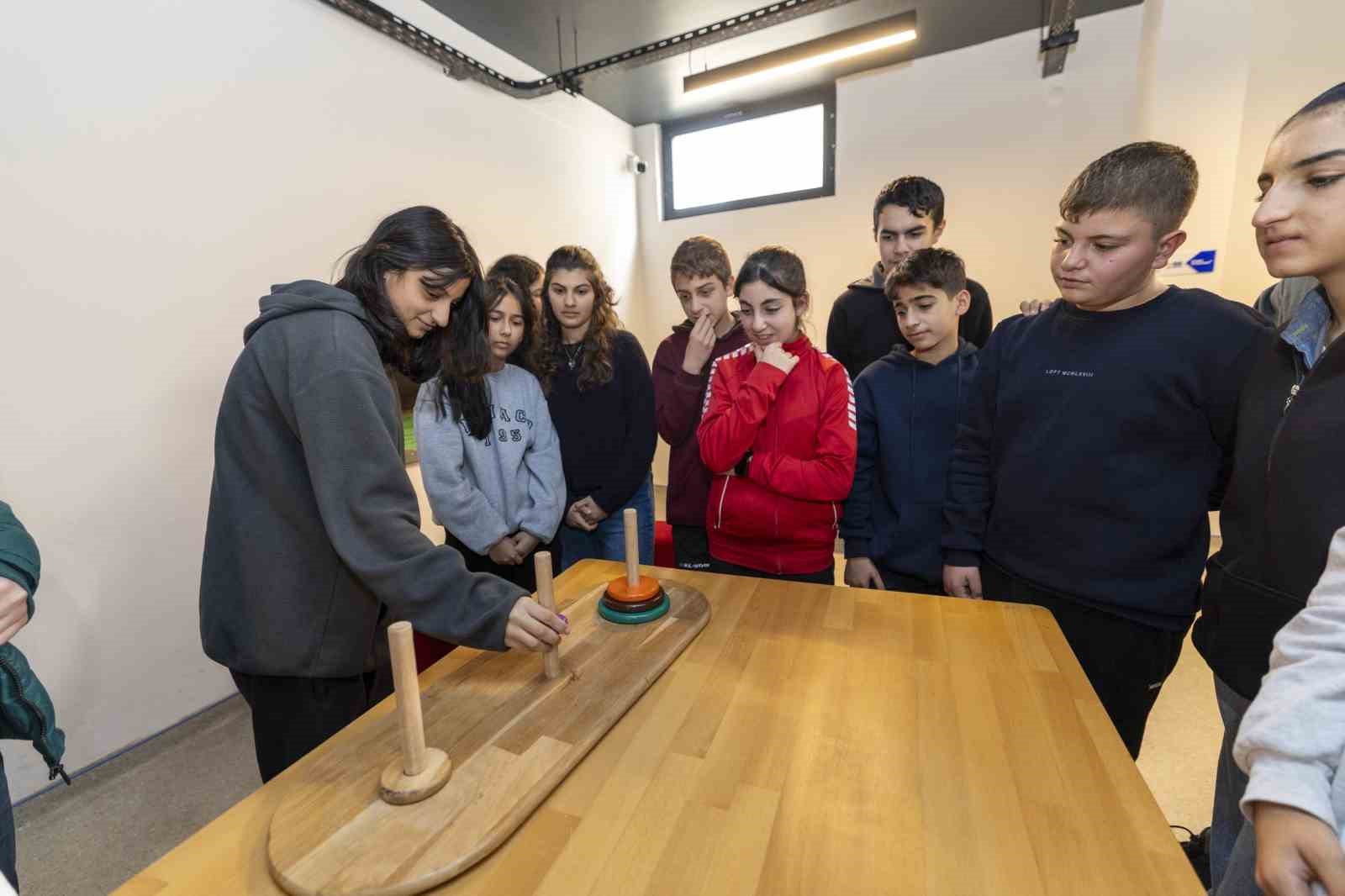 Matematik evi bir yılda binlerce &ouml;ğrenciyi ağırladı
