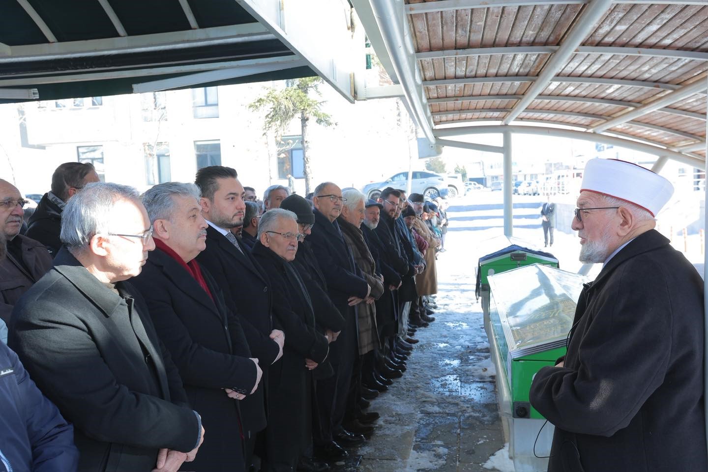 Başkan Büyükkılıç’tan Hacılar’da gönüllere dokunan ziyaret