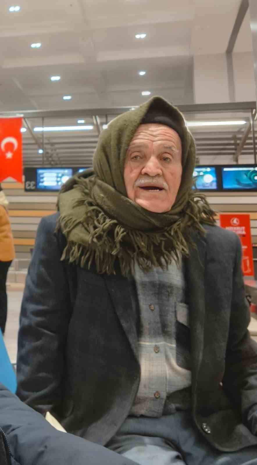 Çekmeköy&rsquo;de kaybolan Alzheimer hastası yaşlı adamdan 17 gündür haber alınamıyor