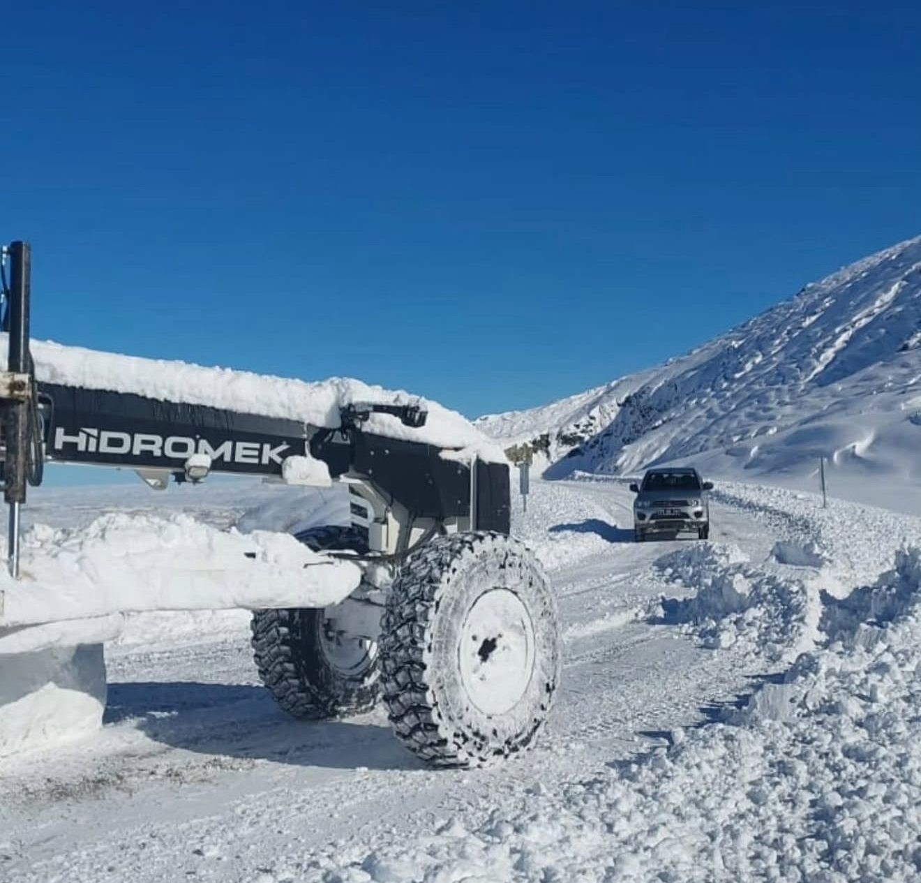 Iğdır’da karla kapanan tüm köy yolları ulaşıma açıldı