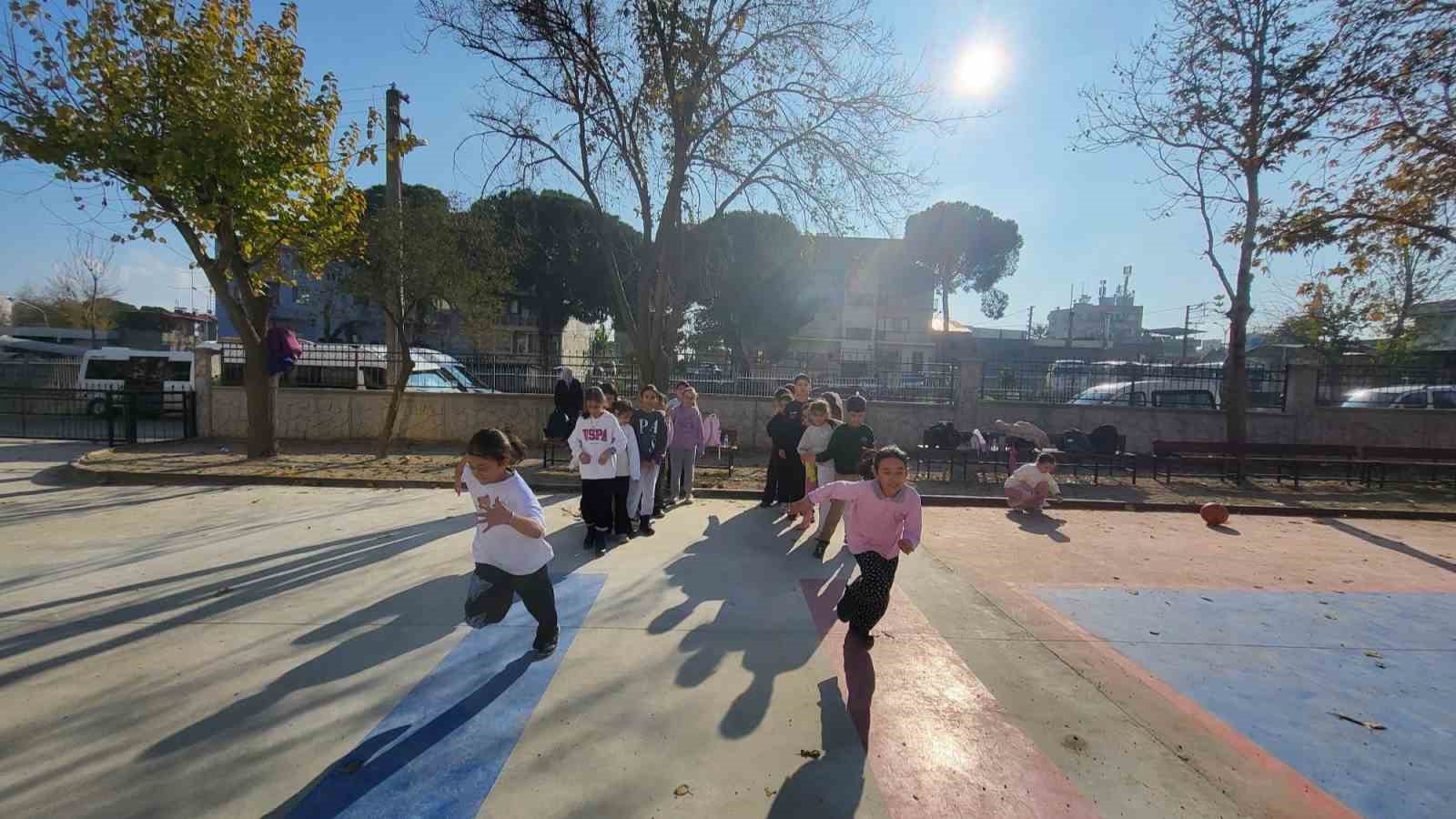 Aydın’da minikler, erken yaşta spor alışkanlığı kazanıyor