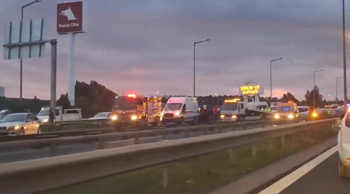 İzmir’de zincirleme trafik kazası: 7 yaralı