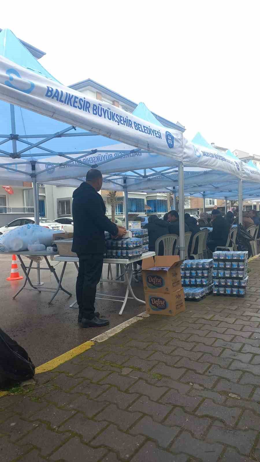 Balıkesir B&uuml;y&uuml;kşehir&rsquo;den şehide ahde vefa
