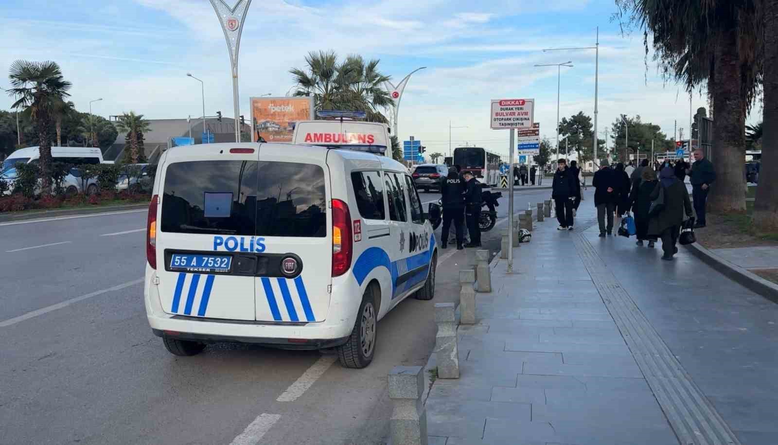 Motosikletin çarptığı yaya yaralandı