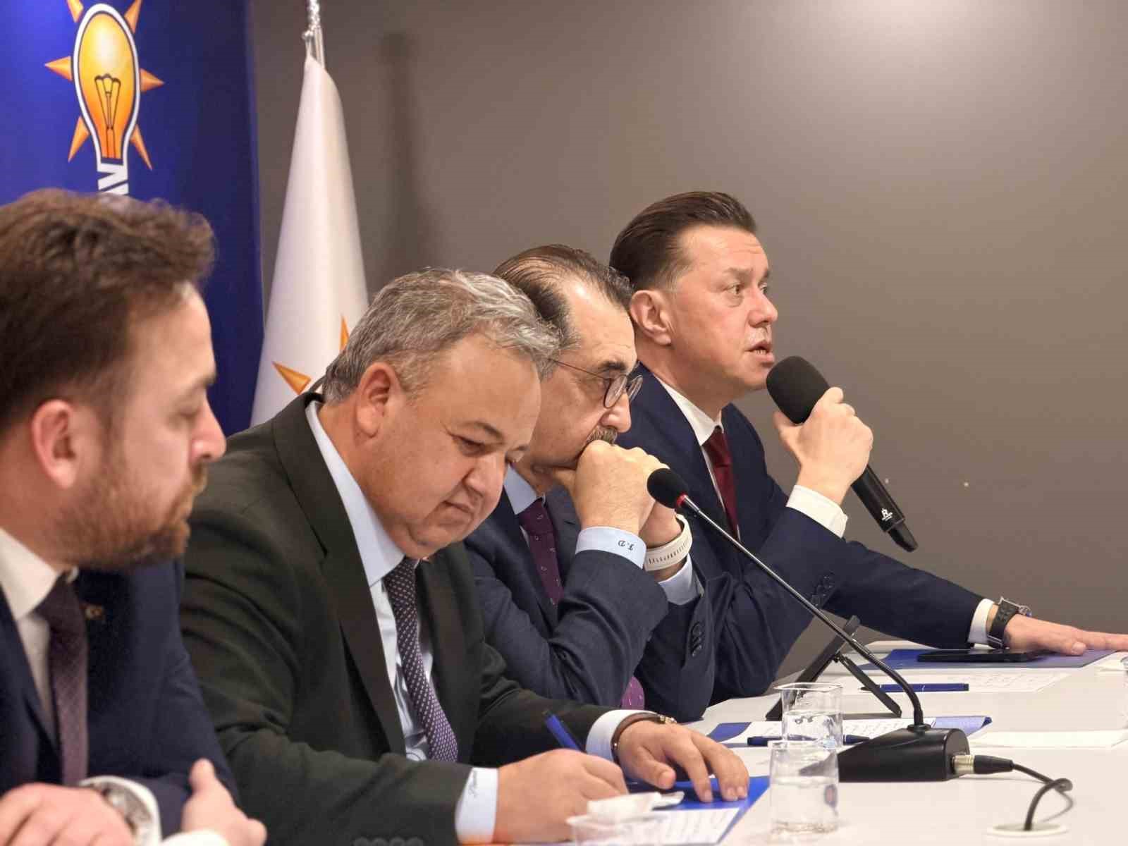 AK Parti Tepebaşı İl&ccedil;e Danışma Toplantısı d&uuml;zenlendi
