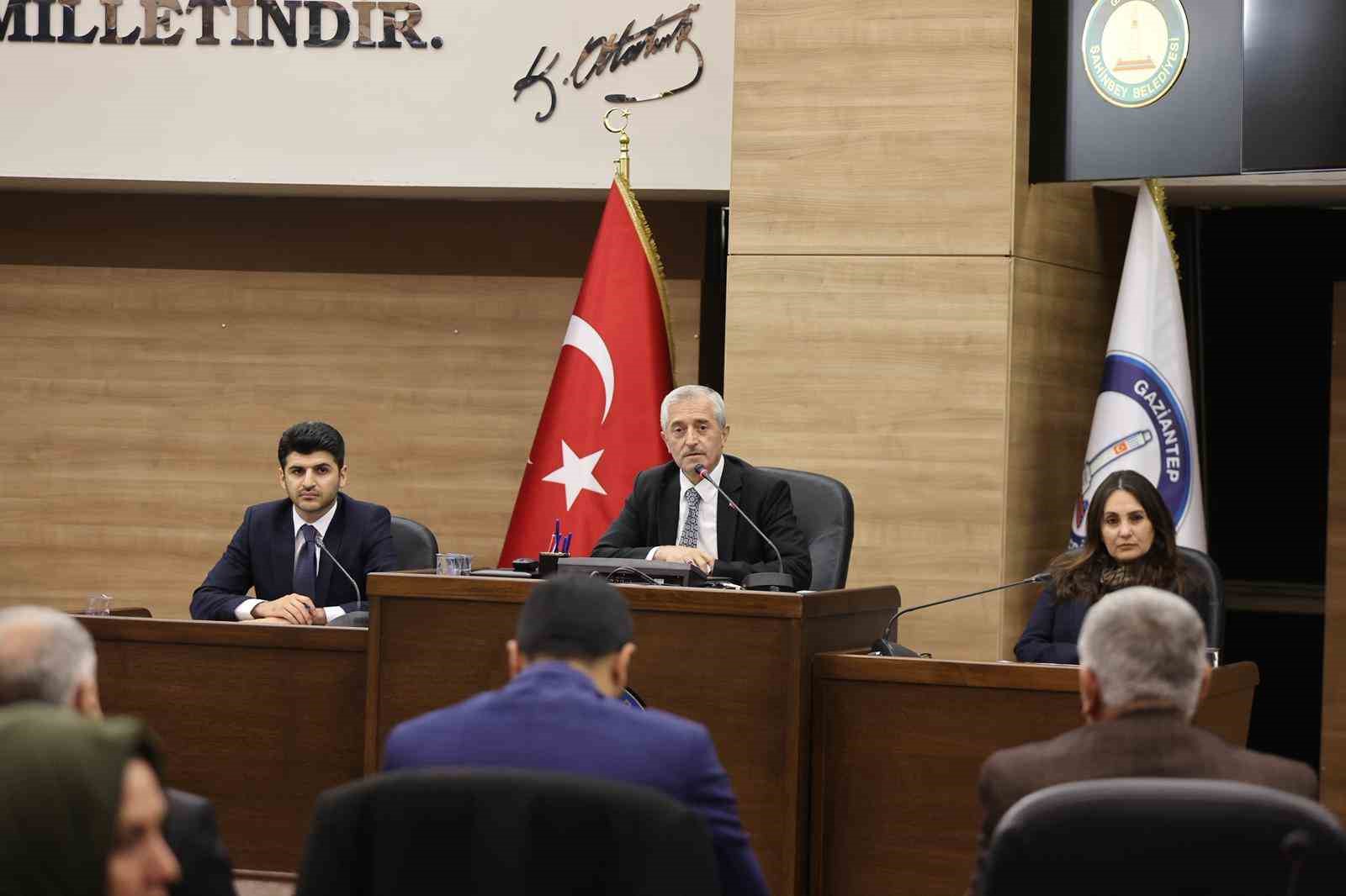 Yeni yılın ilk meclis toplantısı yapıldı
