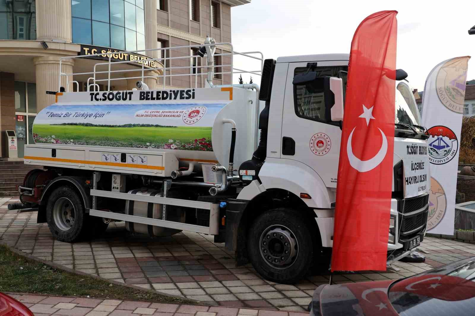 Belediye ara&ccedil; filosunu yeni araz&ouml;zle g&uuml;&ccedil;lendirdi
