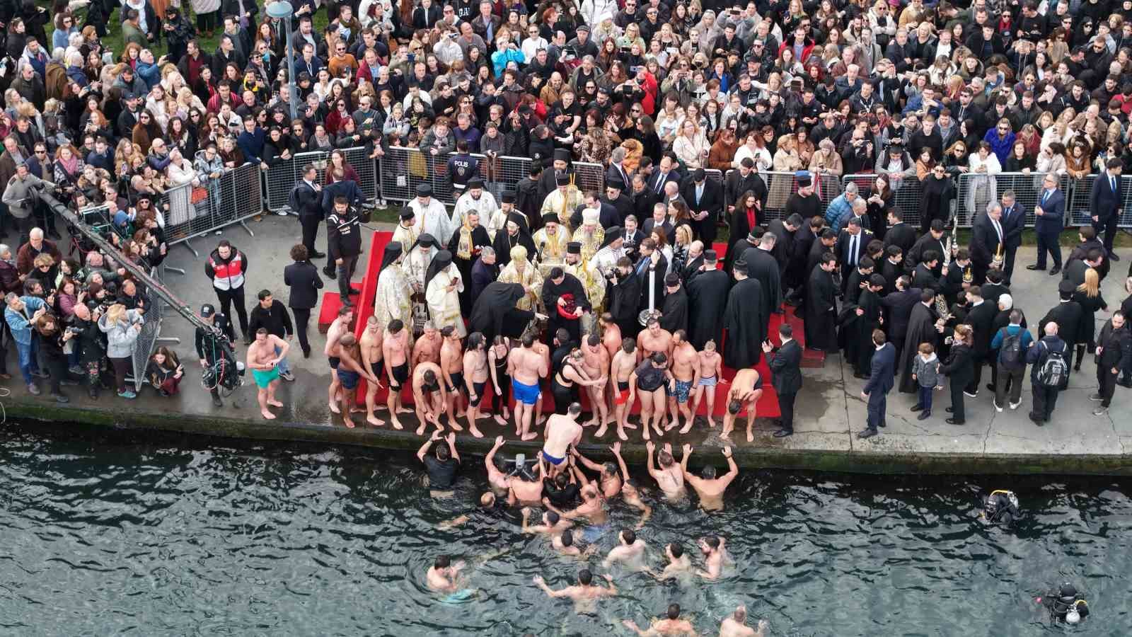 Hali&ccedil;&rsquo;te denizden ha&ccedil; &ccedil;ıkarma t&ouml;reni ger&ccedil;ekleştirildi
