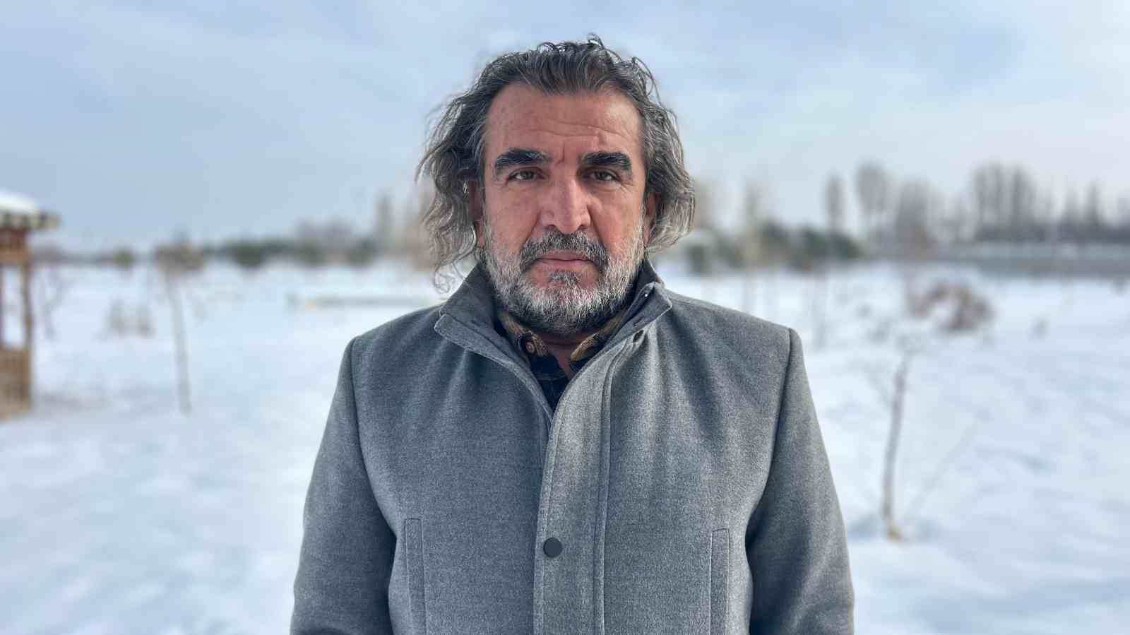 Prof. Dr. Lokman Aslan: "Yaban hayvanlarına yiyecek bırakmak ekolojik dengeyi bozuyor"
