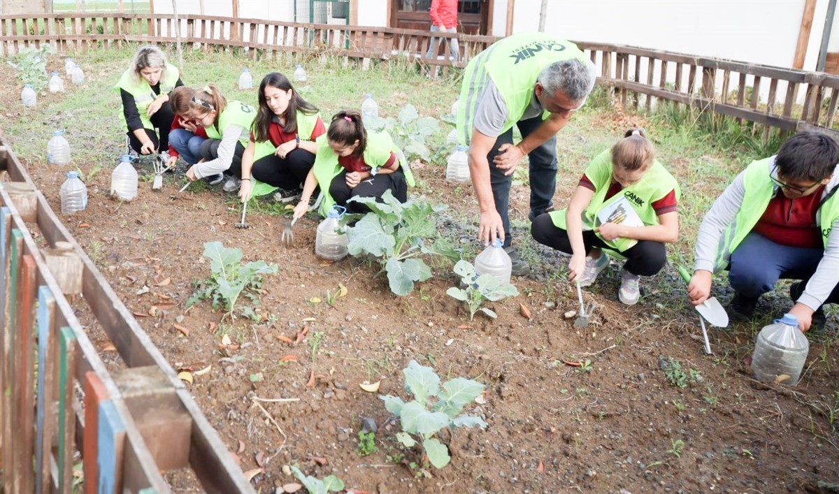 &Ouml;d&uuml;ll&uuml; Canik Sıfır Atık K&ouml;y&uuml;&rsquo;nde 29 bin 372 &ccedil;ocuk ve gence eğitim
