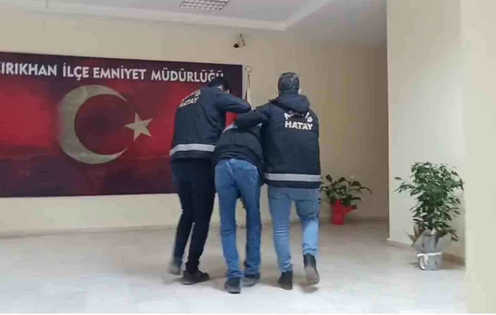 Kırıkhan’da uyuşturucu hap ile yakalanan şahıs tutuklandı