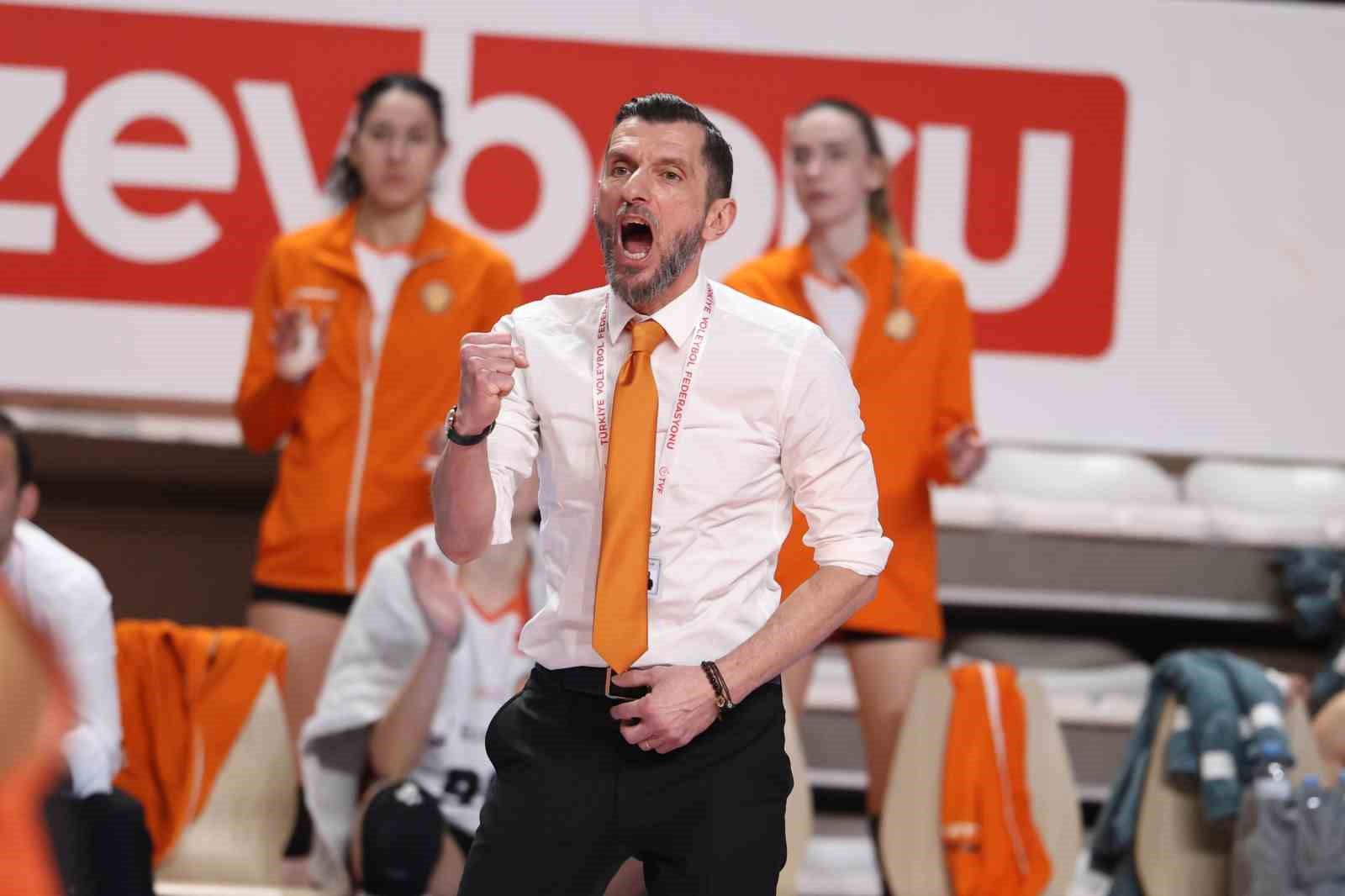 Eczacıbaşı Dynavit, evinde Vero Volley ile karşılaşacak
