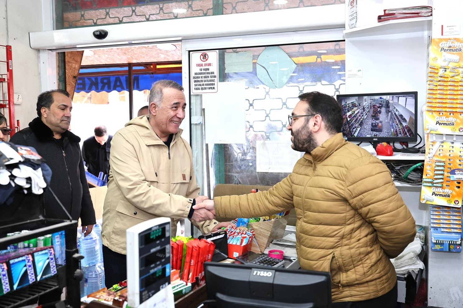 Başkan Dursun: "Gönüllere dokunmak önceliğimiz"