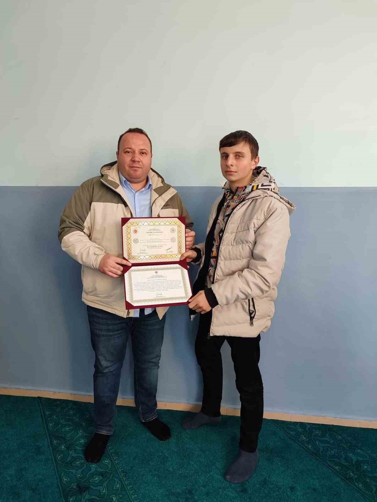 Şuhut’ta hafızlık icazet sevinci